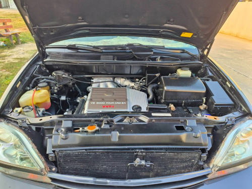 LEXUS RX 300 ឆ្នាំ០២ តម្លៃ10800៛