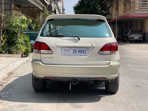 Lexus RX300 1999 ប៉ុង1