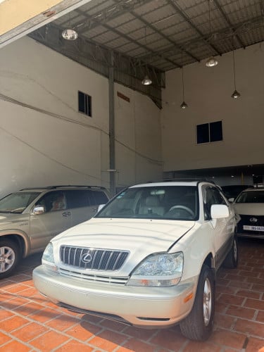 Lexus Rx300 Lazer 2002: 12300$