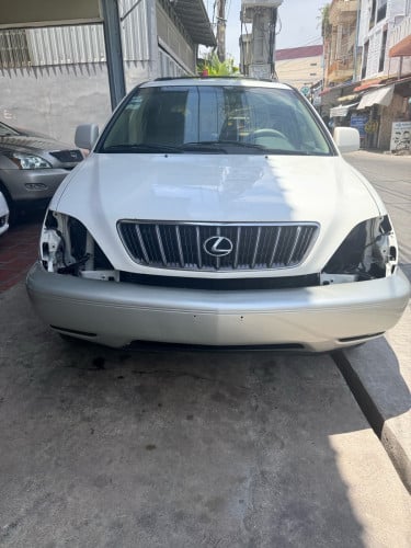 Lexus Rx300 Lazer 2002: 12300$