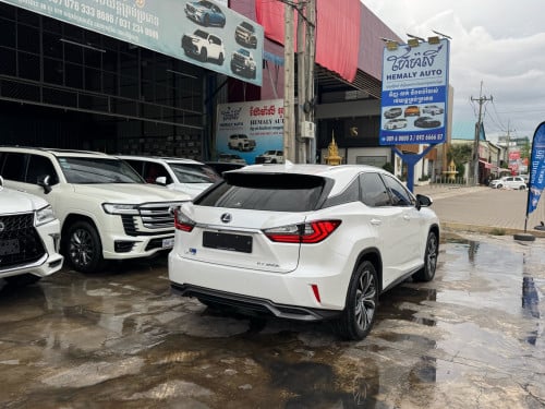 Lexus Rx450h 2019 Full OPTION Premium + HUD ឡើងកាង F-Sport ឲ រៀបចំមួយស្អាតឲ2 keys + (គីឡូតិច ឡានមូល)