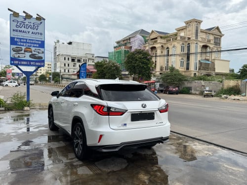 Lexus Rx450h 2019 Full OPTION Premium + HUD ឡើងកាង F-Sport ឲ រៀបចំមួយស្អាតឲ2 keys + (គីឡូតិច ឡានមូល)
