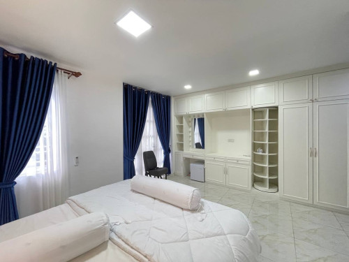 Link House for Rent at Borey Thai Chun Kry, Sen Sok
