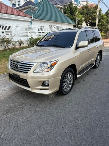 LX 570 2010 ម្ចាស់​ដេីមទិញខ្លាញ់គោ