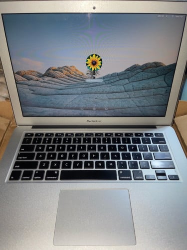 MacBook Air 2015 នៅស្អាត 98%