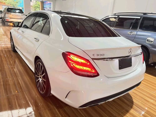 Mercedes Benz C300 AMG year 2015