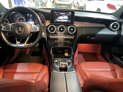 Mercedes Benz C300 AMG year 2015