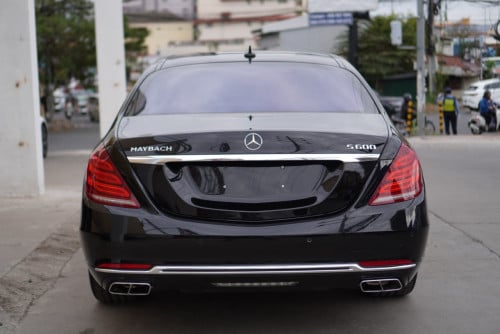 Mercedes benz S600 V12 maybach