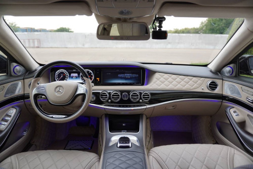 Mercedes benz S600 V12 maybach