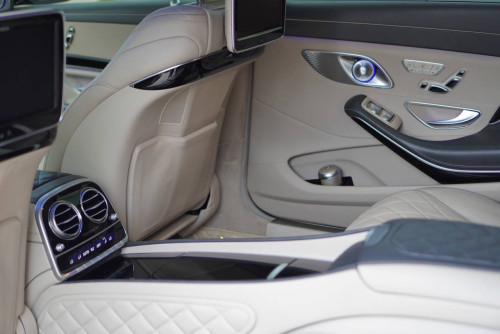 Mercedes benz S600 V12 maybach