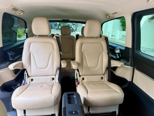 Mercedes-Benz V220D ឆ្នាំ 2019 ម្ចាស់ដើមទី 1.
