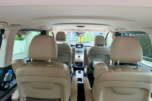 Mercedes-Benz V220D ឆ្នាំ 2019 ម្ចាស់ដើមទី 1.