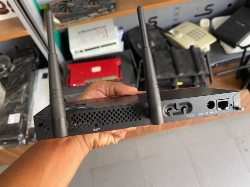 MikroTik Router RB2011UiAS