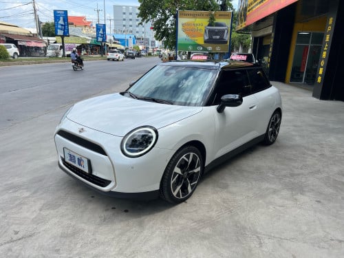 MINI Cooper 2024 Range452KM