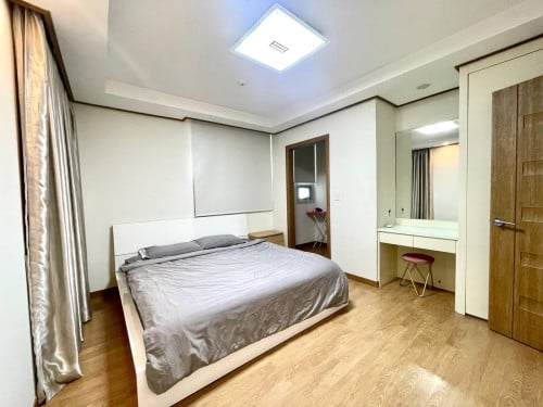 Minimalist One Bedroom Condo for Rent in BKK1
