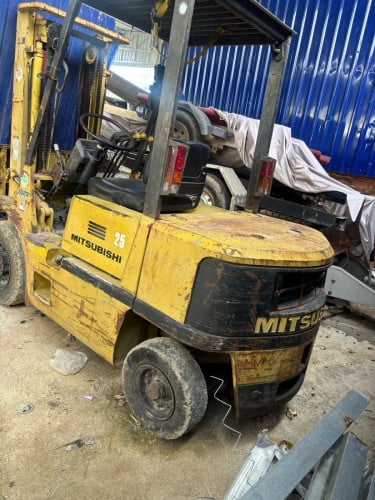 Mitsubishi 2.5T