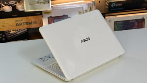 Model: Asus X441U (1ទឹកស្អាត 98%)