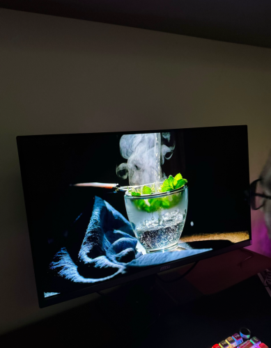 MSI QD-OLED 27 inch Monitor