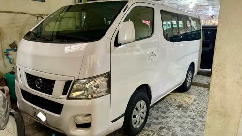 Nissan NV350 2014  ឆេ្វងសុិន Urgent sale!!!