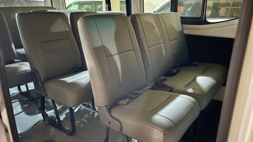 Nissan NV350 2014  ឆេ្វងសុិន Urgent sale!!!