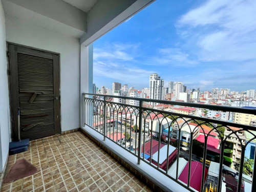 One Bedroom Condo For Rent in BKK1