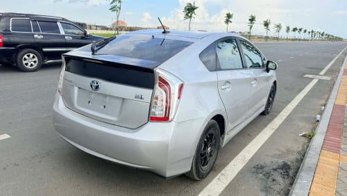 Prius 2012 option 3 ក្រដាសពន្ធ