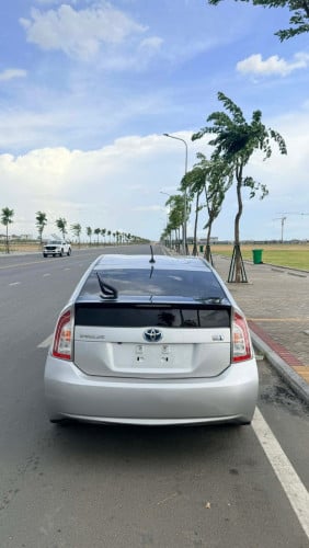 Prius 2012 option 3 ក្រដាសពន្ធ