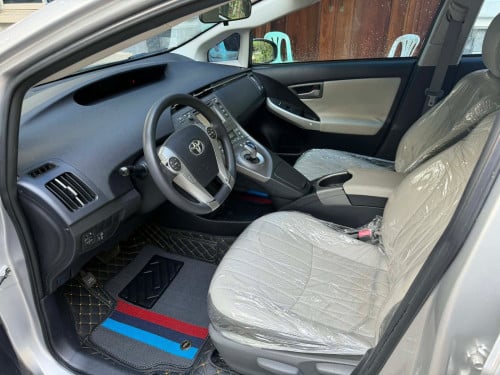 Prius 2012 option 3 ក្រដាសពន្ធ