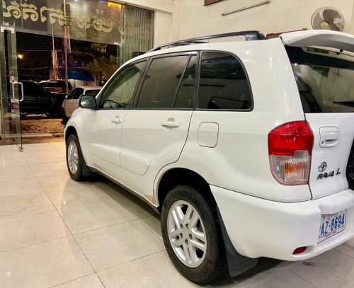 RAV4ឆ្នាំ03ប៉ុង1