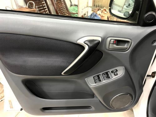 RAV4ឆ្នាំ03ប៉ុង1