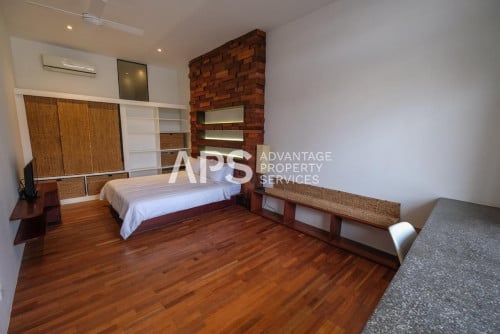 Renovated 1 Bedroom For Rent | Daun Phnom | Phnom Penh