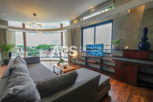 Renovated 2 Bedroom For Rent | Daun Phnom | Phnom Penh