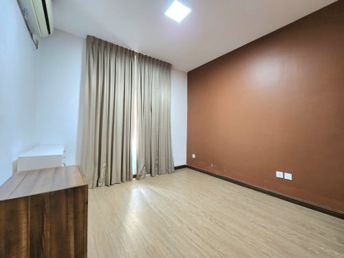 Rose Condo 2 Bedrooms for rent high floor