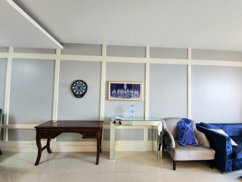 Rose Condo 2 Bedrooms for rent high floor