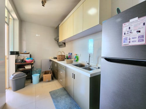 Rose Condo 2 Bedrooms for rent high floor