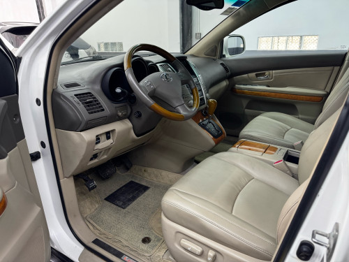 Rx 330 2004 H-Full  ប៉ុង១ ក្នុងលឿង