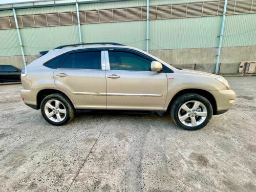 RX330 has full ប៉ុង2