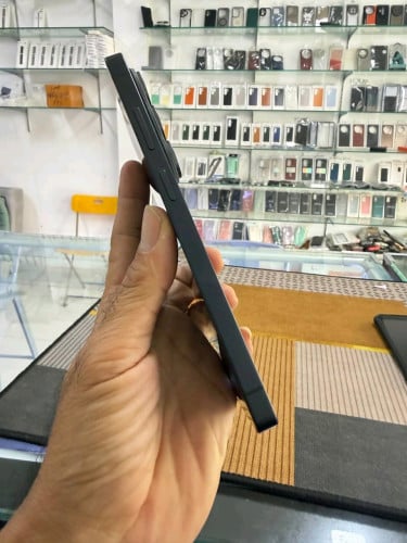 S26 ultra 16G 1T 99%. Sim2 1399$