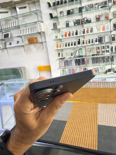 S26 ultra 16G 1T 99%. Sim2 1399$