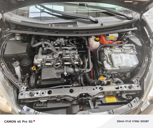 Sell PriusC 2013 option 2 តំម្លៃពិសេស​12300$ចចារធានាម៉ាសុីន​អាគុយ​abs1ខែ​