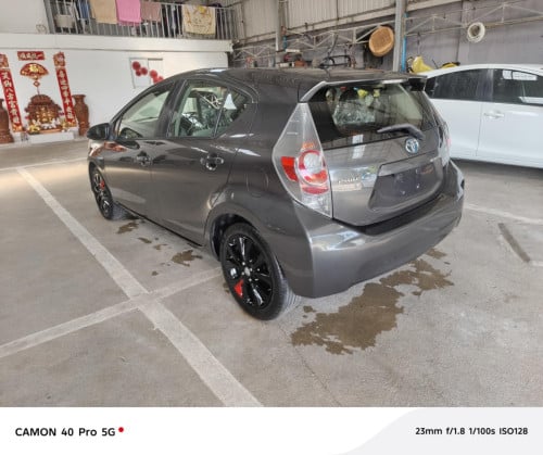 Sell PriusC 2013 option 2 តំម្លៃពិសេស​12300$ចចារធានាម៉ាសុីន​អាគុយ​abs1ខែ​