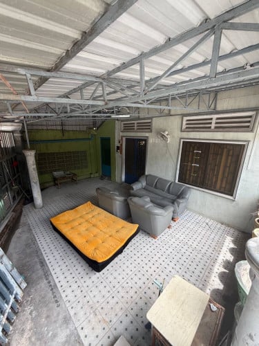 Shop House for rent