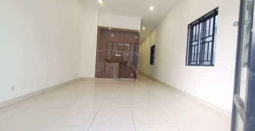 SHOPHOUSE NEAR CHIP MONG MALL 50M FOR RENT