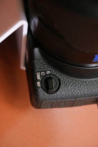 SONY RX10