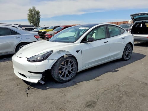 Tesla model 3 standard range plus 021