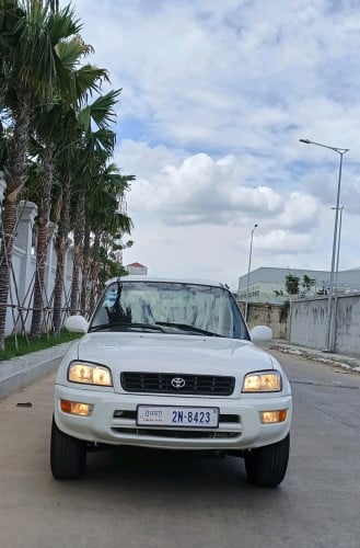 TOUOTA RAV4