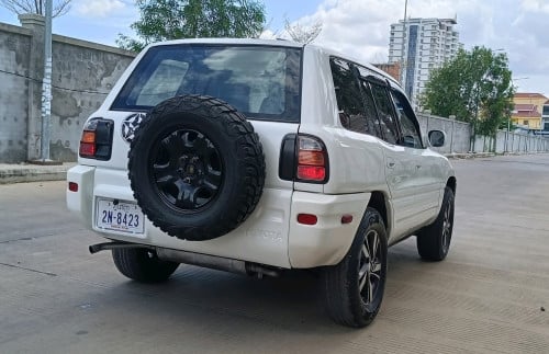 TOUOTA RAV4