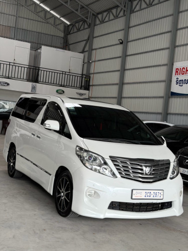 Toyota Alphard 2010 Full option