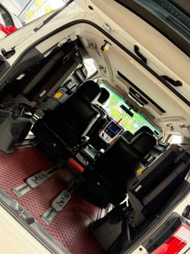 Toyota Alphard 2010 Full option