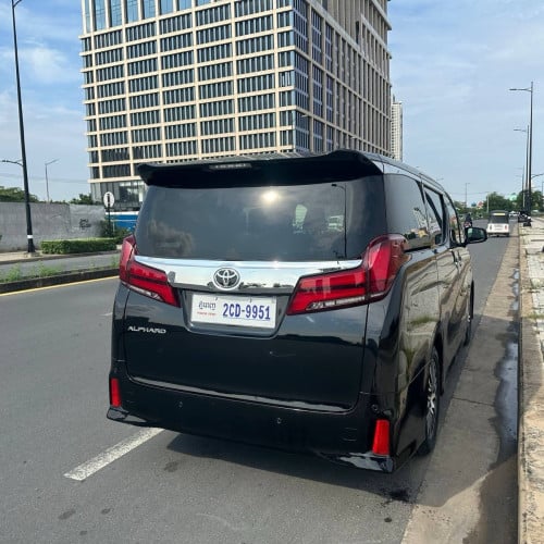 Toyota alphard 2020